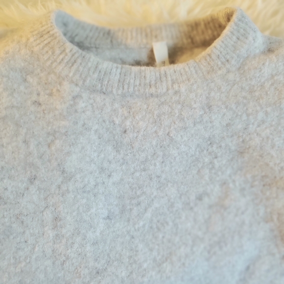 The Group Babaton Merino Wool Yak Crewneck Sweater - Picture 4 of 6